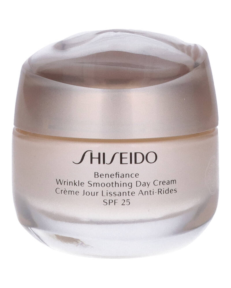 Shiseido Benefiance Wrinkle Smoothing Day Cream SPF25 50ml